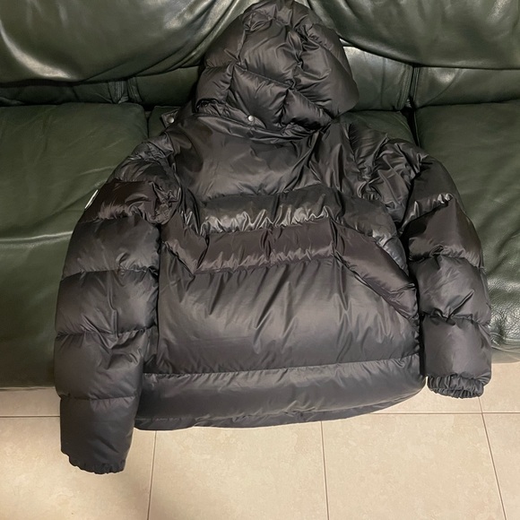 Coach Men’s Down Hoodie Jacket - Picture 2 of 2